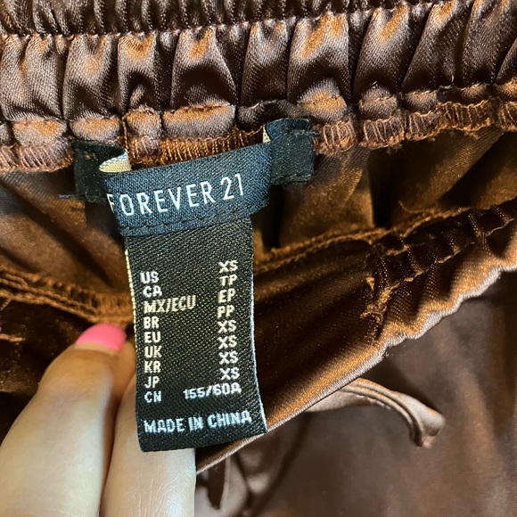 Satin cargo joggers - Picture 3 of 5